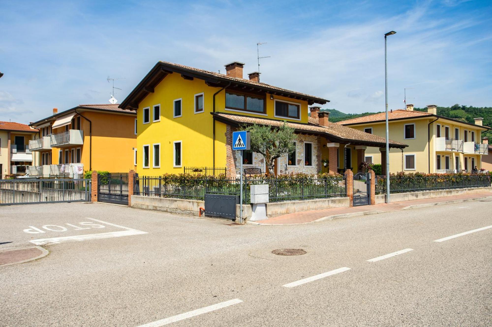 Casa Oliver Montecchia di Crosara Habitación foto